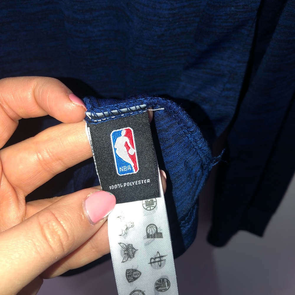 NBA Philadelphia 76ers Long Sleeve Athletic Top - Picture 3 of 4